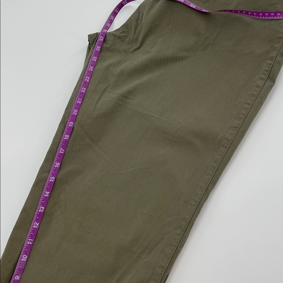 Gap Womens high rise pleated tapered Pants Olive Green garment dyed goblincore - Picture 9 of 10